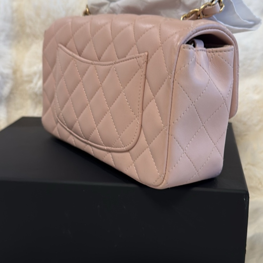 SOLD* Chanel Quilted Lambskin Mini classic flap GHW like new condition - Picture 3 of 6